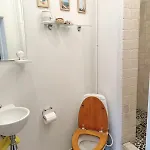 & Stylish 3-person I 5 Min To Metro
