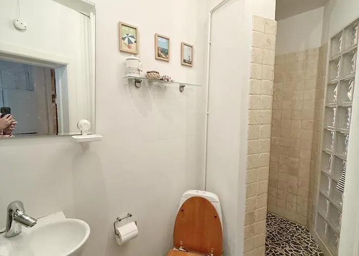 & Stylish 3-person I 5 Min To Metro Apartment Copenhagen